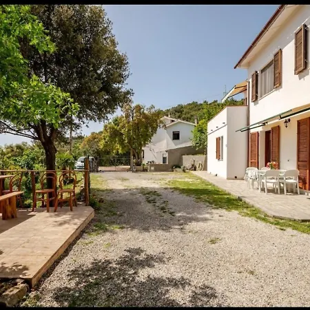 아파트 La Vecchia Quercia Marmi